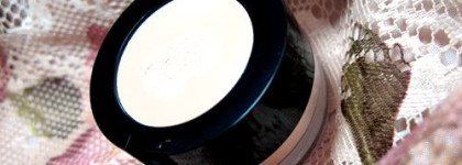 Bobbi Brown Concealer Kit. Набор корректоров. И Bobbi Brown Skin Foundation - тональная основа