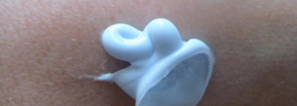 Моя маленькая помощница в борьбе за красивую кожу - Biological Mask Progressif Anti-age от Carita (много фото)