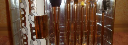 Sonia Kashuk Glamified, 7 Piece Brush Set With Case