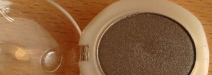 Yves-rocher Luminelle тени-пудра для век "Серебрянное драже"