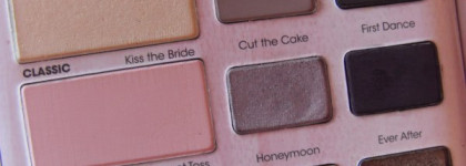 Милая розовая палеточка Romantic Eye от Too faced