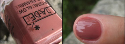 Заглянем в мою коробочку с лаками? (добавила обещанное фото)