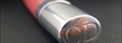 Dior DiorKiss Luscious Lip-Plumping Gloss №451 Mango Soda