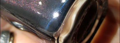 Chanel Le Vernis Nail Colour #563 Vertigo