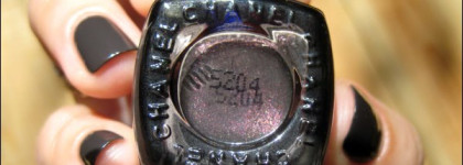 Chanel Le Vernis Nail Colour #563 Vertigo