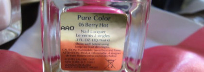 Лак Estee Lauder Pure Color, оттенок 06 Berry Hot