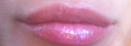 Любовь с третьего взгляда.Блеск для губ Chanel Levres Scintillantes. Оттенок  Astral