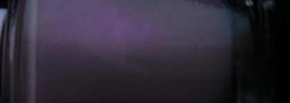 Нежный и разный Essie Demure Vixen