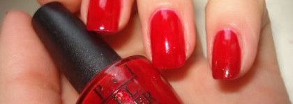 Мерцающий красный  Ali's Big Break  из коллекции Burlesque OPI