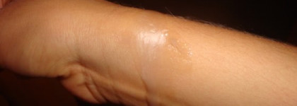 Средства по уходу за блондированными волосами