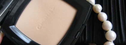 Poudre Universelle Compacte Chanel - пудра, чтобы поправить макияж