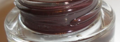 M. A. C. Fluideline Eye-liner gel из осенней «MAC me over»