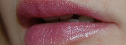 Мои любимые помады Vivienne Sabo Lipgloss Luxury Colors No. 84, Gosh Intense Lip Colour No. 303, Clinique Long Last Lipstick AL Silvery Moon