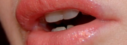 Мыло, гель? Нет... блеск Givenchy Gloss Interdit No. 03