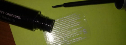 Жидкая подводка для глаз Essence Liquid Eyeliner