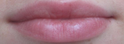 Бальзам-помада Kisskiss Baby №262 Cherry от Guerlain