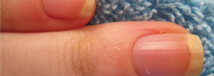 Удаление кутикулы: Frenchi vs Mavala