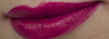 Помада Lip Tar Obsessive Complusive Cosmetics. Оттенки Memento, Hoochie, Strumpet