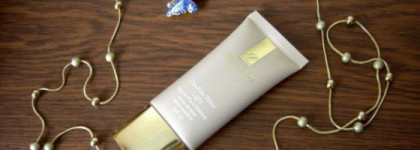 Тональный крем Double Wear Light Estee Lauder