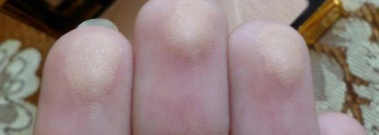 YSL Poudre Compacte Éclat Et Matite Matt & Radiant Pressed Powder