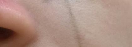 База Kiehl’s  Micro-Blur Skin Perfector - корректирующее и разглаживающее кожу средство. Обзор и сравнение с аналогом the PoreFessional от Benefit