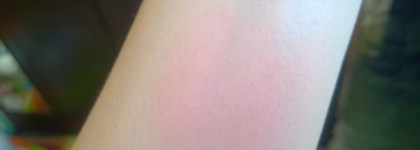 Отличные румяна для лета.   Estee Lauder Pure Color Blush. #08 Peach passion. Shimmer