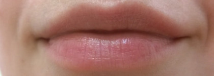 Два легендарных бальзама для губ: кто круче