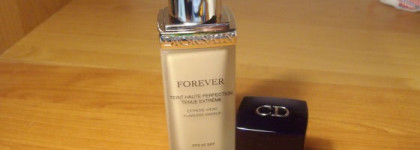 Моя косметичка: Тональники и пудры + свотчи