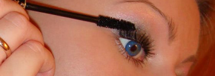 Тушь Volume Effet Faux Cils от YSL (Добавлены свотчи)