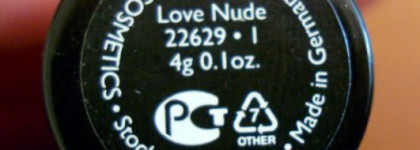 Помада Oriflame  Love Story 3-в-1 (Нежный Беж)