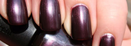 Лак для ногтей Vampsterdam от OPI