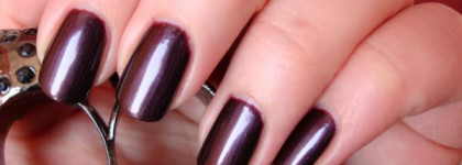 Лак для ногтей Vampsterdam от OPI