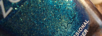 Бархатный сезон  с лаком Zoya  Charla