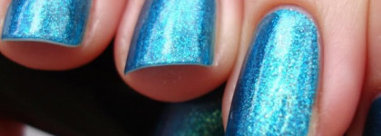 Бархатный сезон  с лаком Zoya  Charla