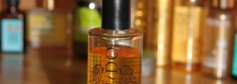Масло для волос: Moroccanoil Oil, Nuxe, Macadamia, Kerastase, Orofluido,mythic Oil Milk, Mythic Oil, Redken, Weleda, Phytopolleine, масло Алеса, burts bees