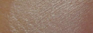 Еще раз о кремовых пудровых тенях Shiseido Hydro-Powder Eye Shadow  в оттенке Н12 Спелый лимон