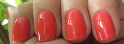 Креативный коралл или лак для ногтей CND colour # 521 Tropic Coral