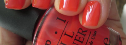 Моя оранжево-алая стекляшка от OPI - Big Hair... Big Nails