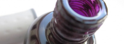 Я готова встретить осень с Orly Nail Lacquer # 40306 Naughty Or Nice и # 40006 Naughty