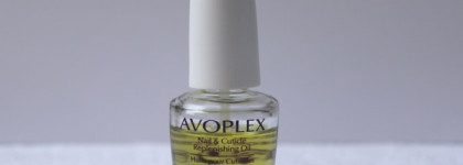 Красивые ногти начинаются с ухоженной кутикулы