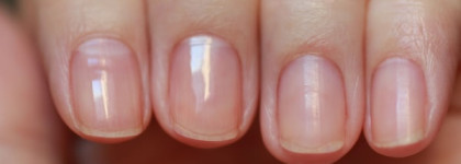 Маникюр с Anny Vitamin booster # 948 и Anny Super gloss gel # 955