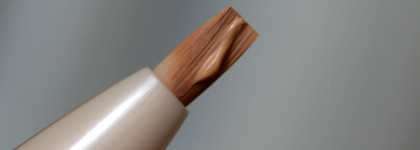 Новинка от Estee Lauder - Double Wear Brush-On Glow BB Highlighter, оттенок # 1С Light