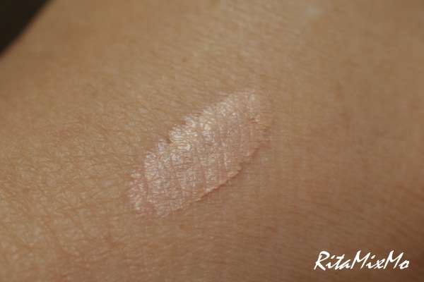 Новинка от Estee Lauder - Double Wear Brush-On Glow BB Highlighter, оттенок # 1С Light