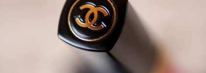 Chanel Levres Scintillantes Glossimer в оттенке # 144 Rose Dilemma