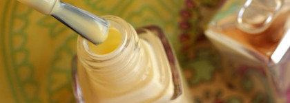 Dior Tye Dye Summer Collection 2015. Dior Vernis Nail Lacquer #319 Sunwashed - самый нежный желтый