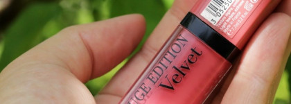 Попытка примерить матовые губы. Bourjois Rouge Edition Velvet Lipstick в оттенке # 09 Happy NudeYear