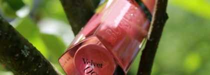 Попытка примерить матовые губы. Bourjois Rouge Edition Velvet Lipstick в оттенке # 09 Happy NudeYear