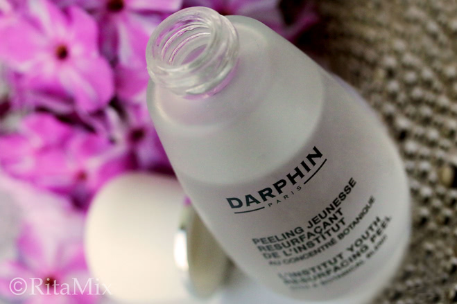 Darphin L’Institut Youth Resurfacing Peel with a Botanical Blend