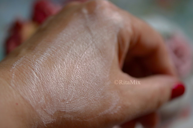 Новинки ухода за лицом Darphin. Крем Darphin Rose Hydra-Nourishing Oil Cream и ароматическая эссенция Darphin Rose Aromatic Care Hydra-Nourishing