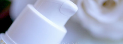 Аптечный антивозрастной уход вокруг глаз - Uriage Isodense Eye Contour Care